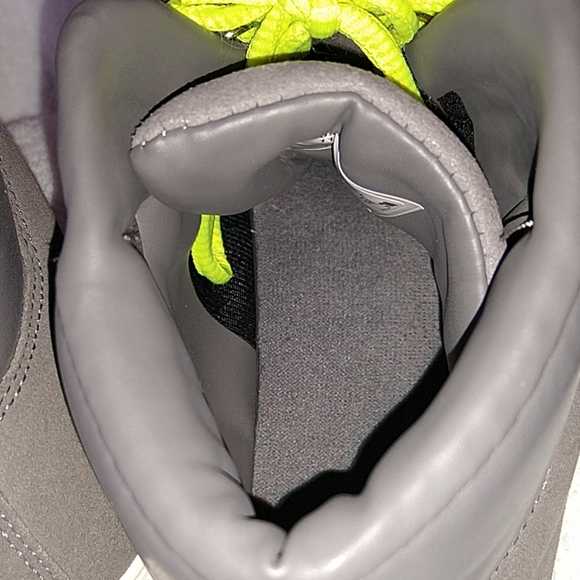 Men's Fila shoes - Picture 4 of 6